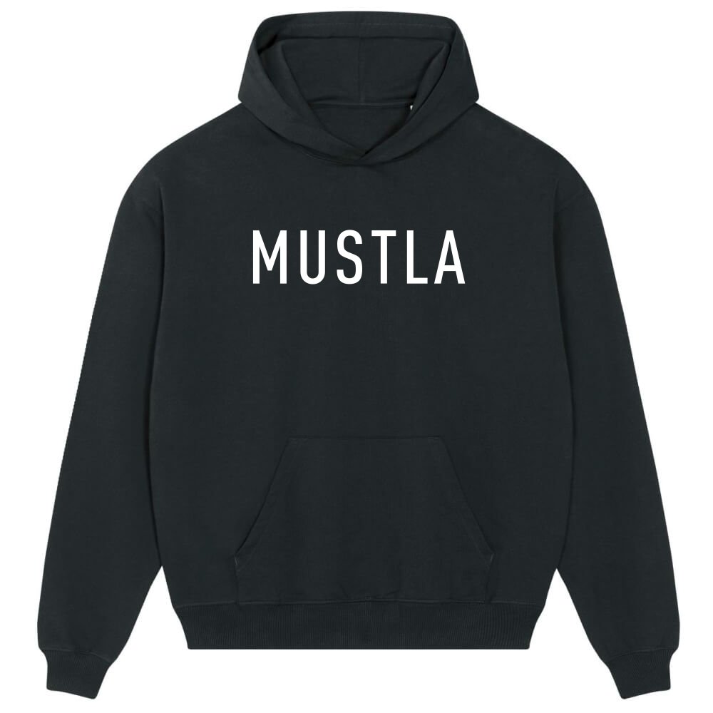 Kapuutsiga pusa mustla